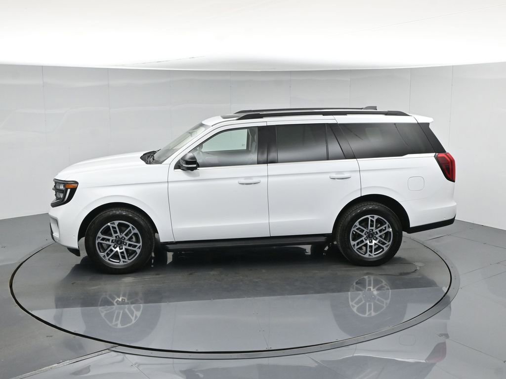 Used 2025 Ford Expedition Active AWD/4WD image 50
