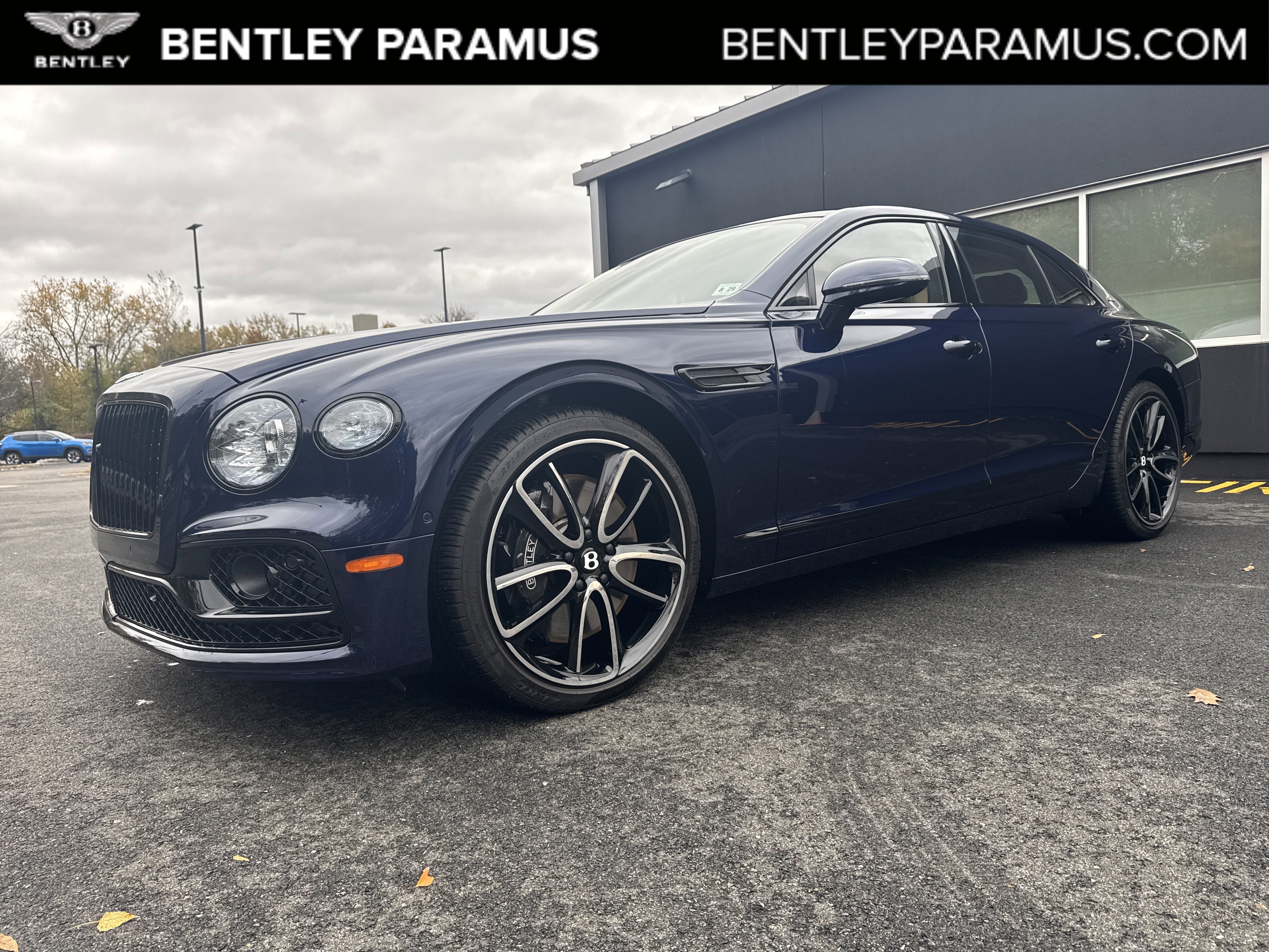 Used 2024 Bentley Flying Spur V8