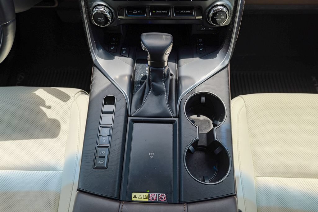 Used 2024 Lexus LX 600 4WD w/ Appearance Package image 52