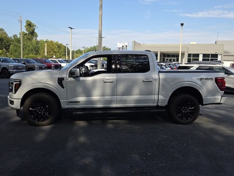 Used 2025 Ford F150 Lariat w/ Equipment Group 502A High AWD/4WD image 5