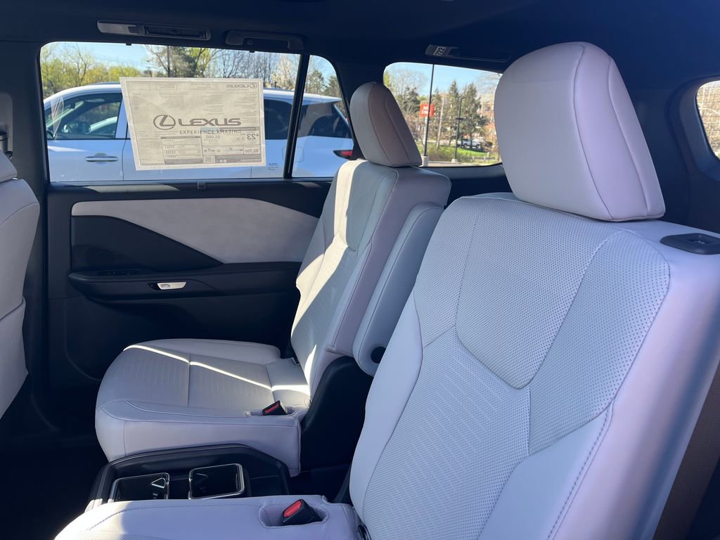 New 2026 Lexus TX 350 AWD image 9