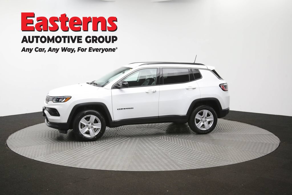 Used 2022 Jeep Compass Latitude w/ Convenience Group AWD/4WD image 58