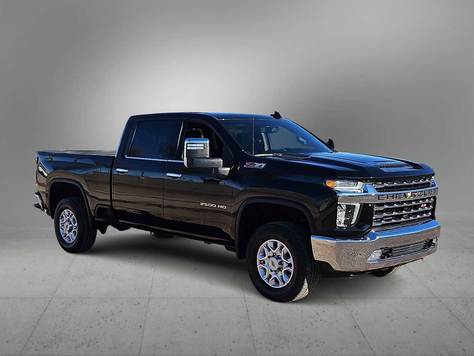 Used 2023 Chevrolet Silverado 2500 LTZ w/ LTZ Convenience Package image 2