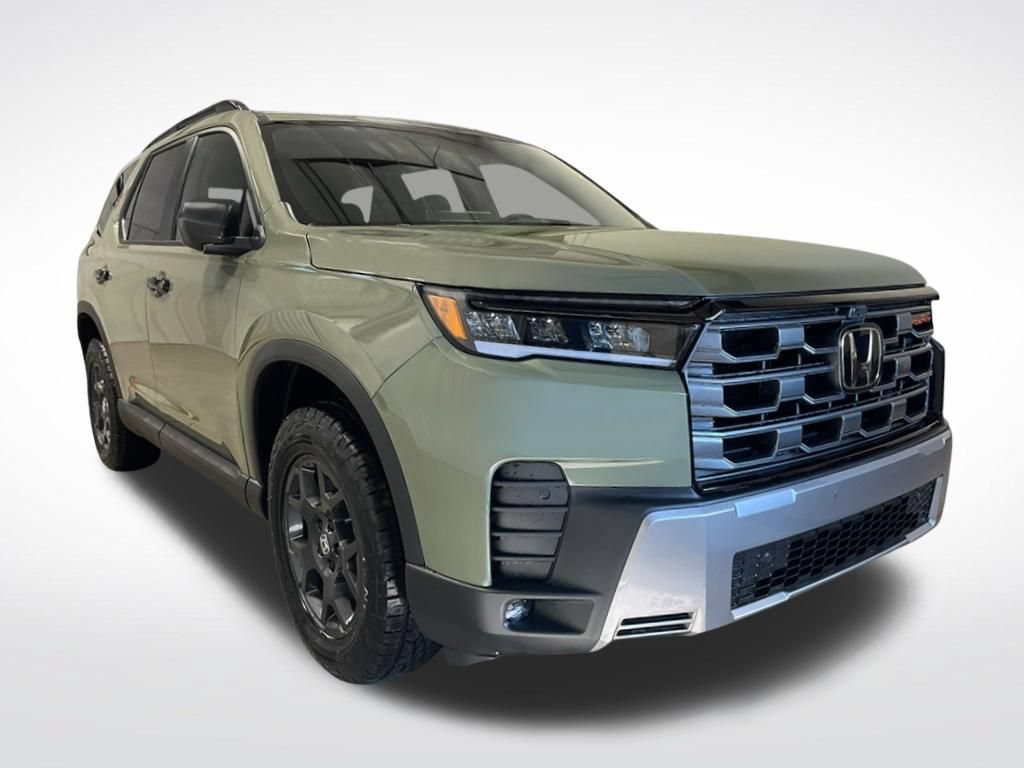 Certified 2026 Honda Pilot TrailSport image 10