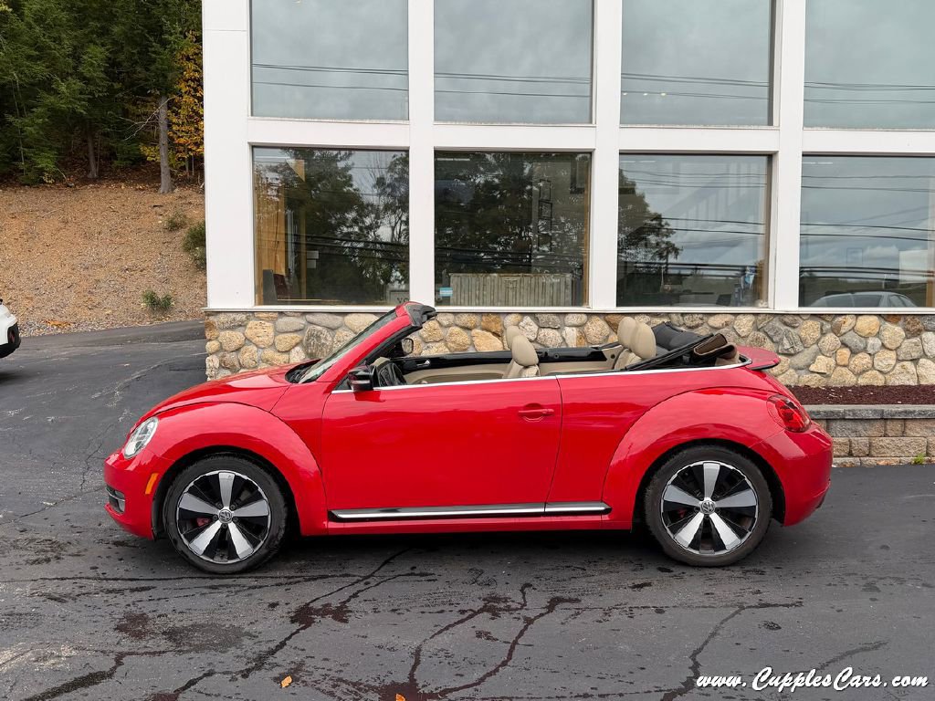 Used 2013 Volkswagen Beetle 2.0T image 12