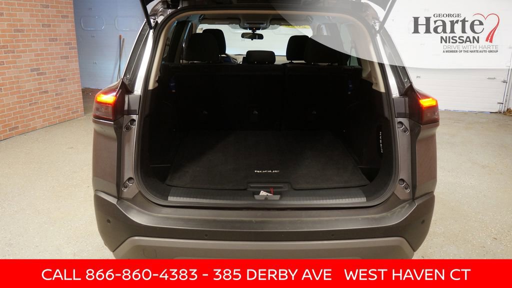 Certified 2022 Nissan Rogue S image 41