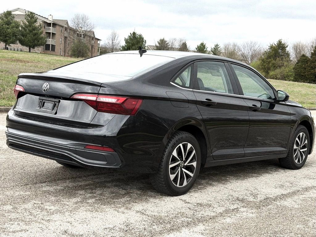 Used 2022 Volkswagen Jetta S image 31