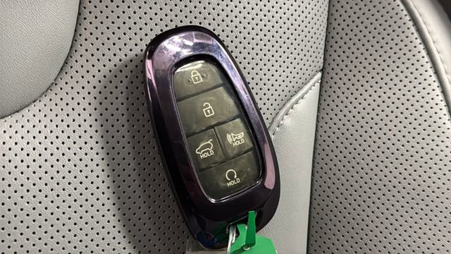 Used 2023 Hyundai Palisade SEL w/ Premium Package image 21