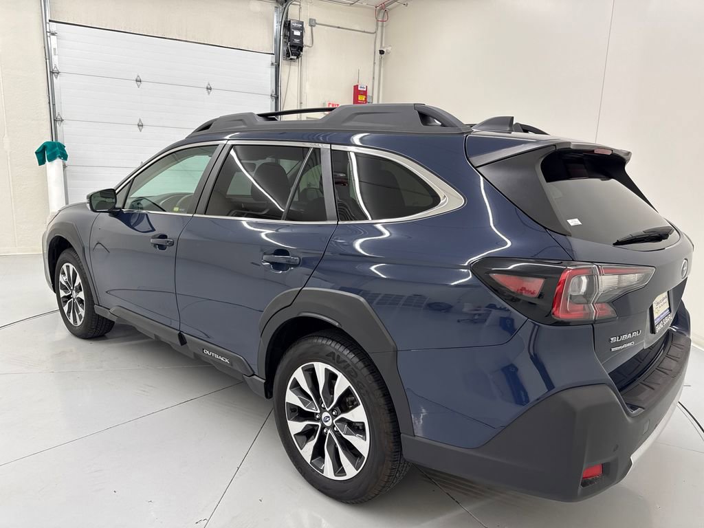 Certified 2024 Subaru Outback Limited AWD/4WD image 4