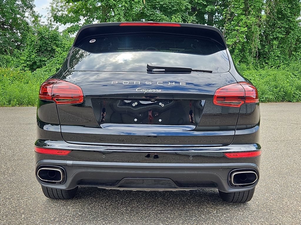 Used 2018 Porsche Cayenne AWD/4WD image 6