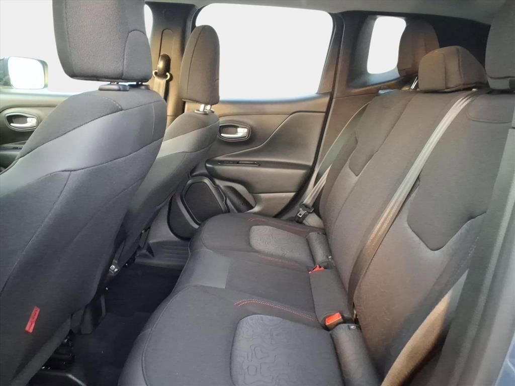 Used 2023 Jeep Renegade Trailhawk image 12