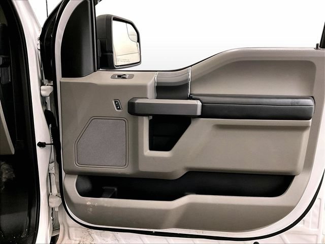 Used 2020 Ford F150 XLT w/ Equipment Group 302A Luxury AWD/4WD image 23