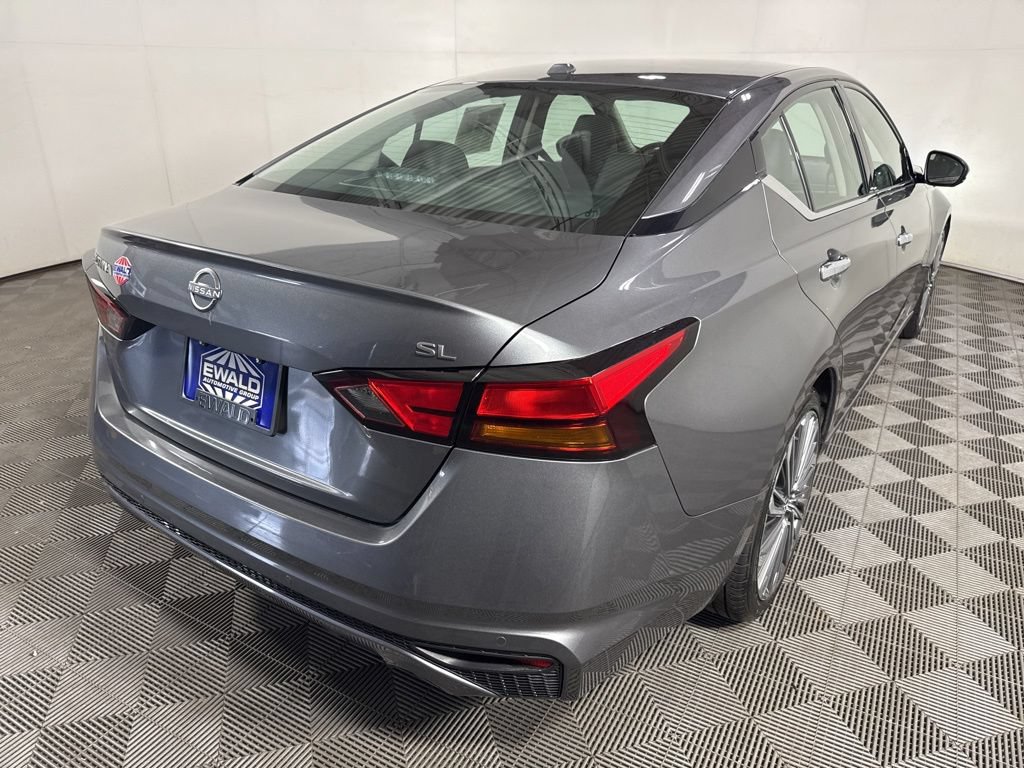 Used 2023 Nissan Altima 2.5 SL FWD image 7