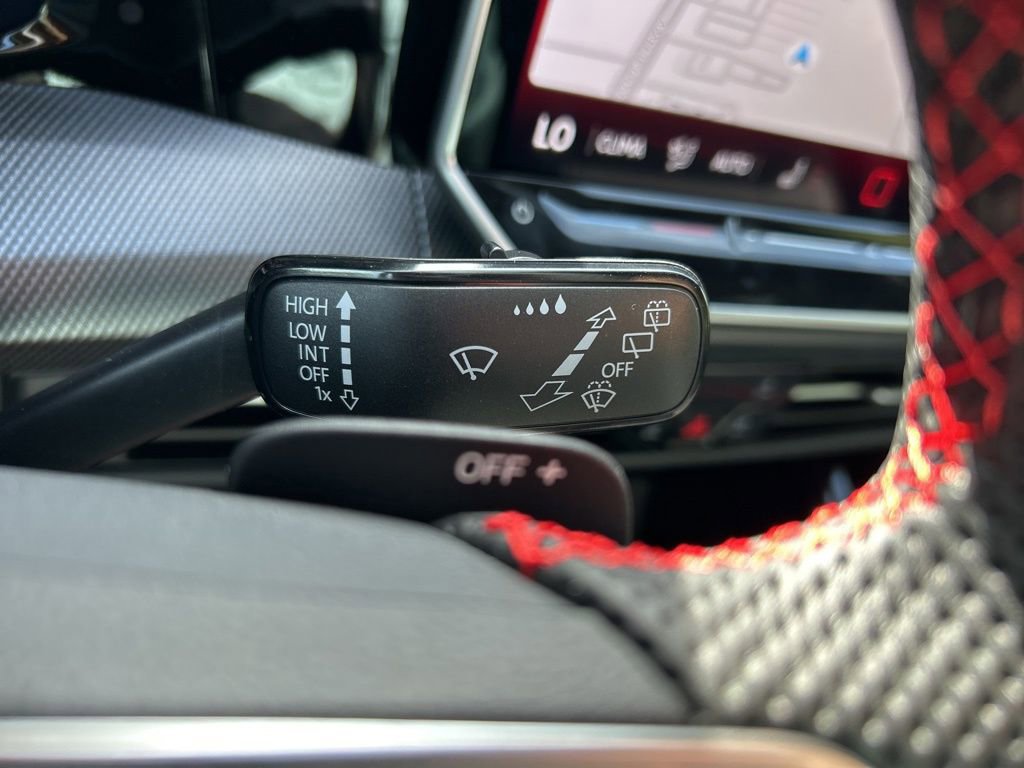 New 2026 Volkswagen GTI SE FWD image 30