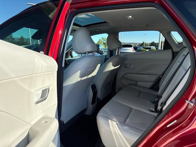 Used 2024 Hyundai Kona Limited AWD/4WD image 20
