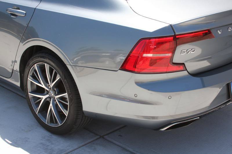Used 2018 Volvo S90 T6 Momentum w/ Convenience Package AWD/4WD image 11