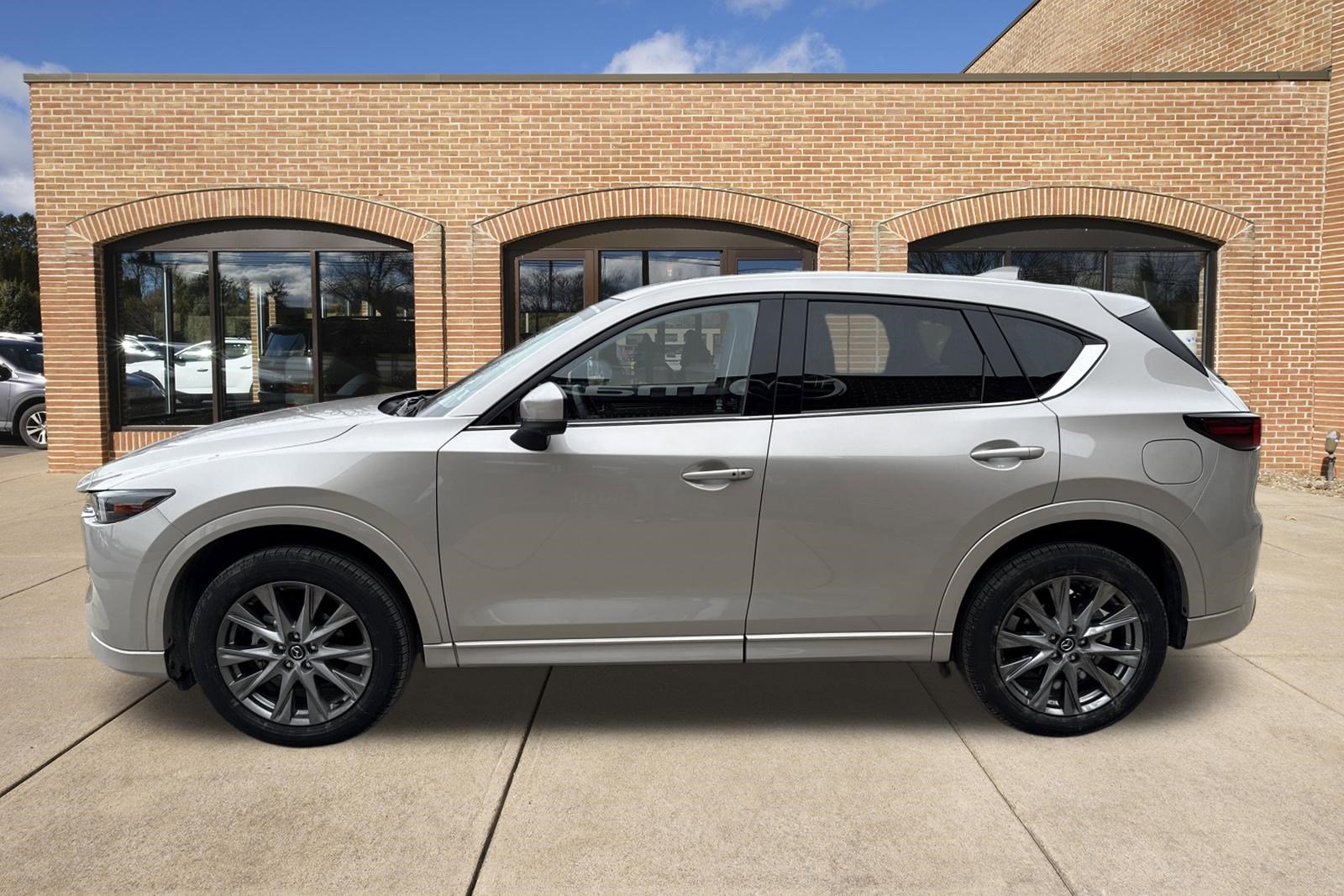 Certified 2025 MAZDA CX-5 AWD 2.5 S w/ Premium Plus Pkg image 7