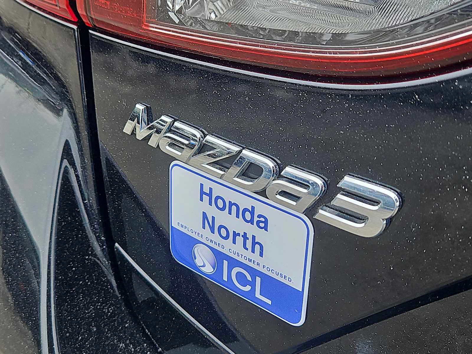 Used 2017 MAZDA MAZDA3 Touring image 12