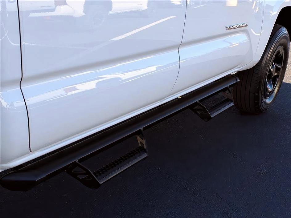 Certified 2023 Toyota Tacoma SR5 image 10