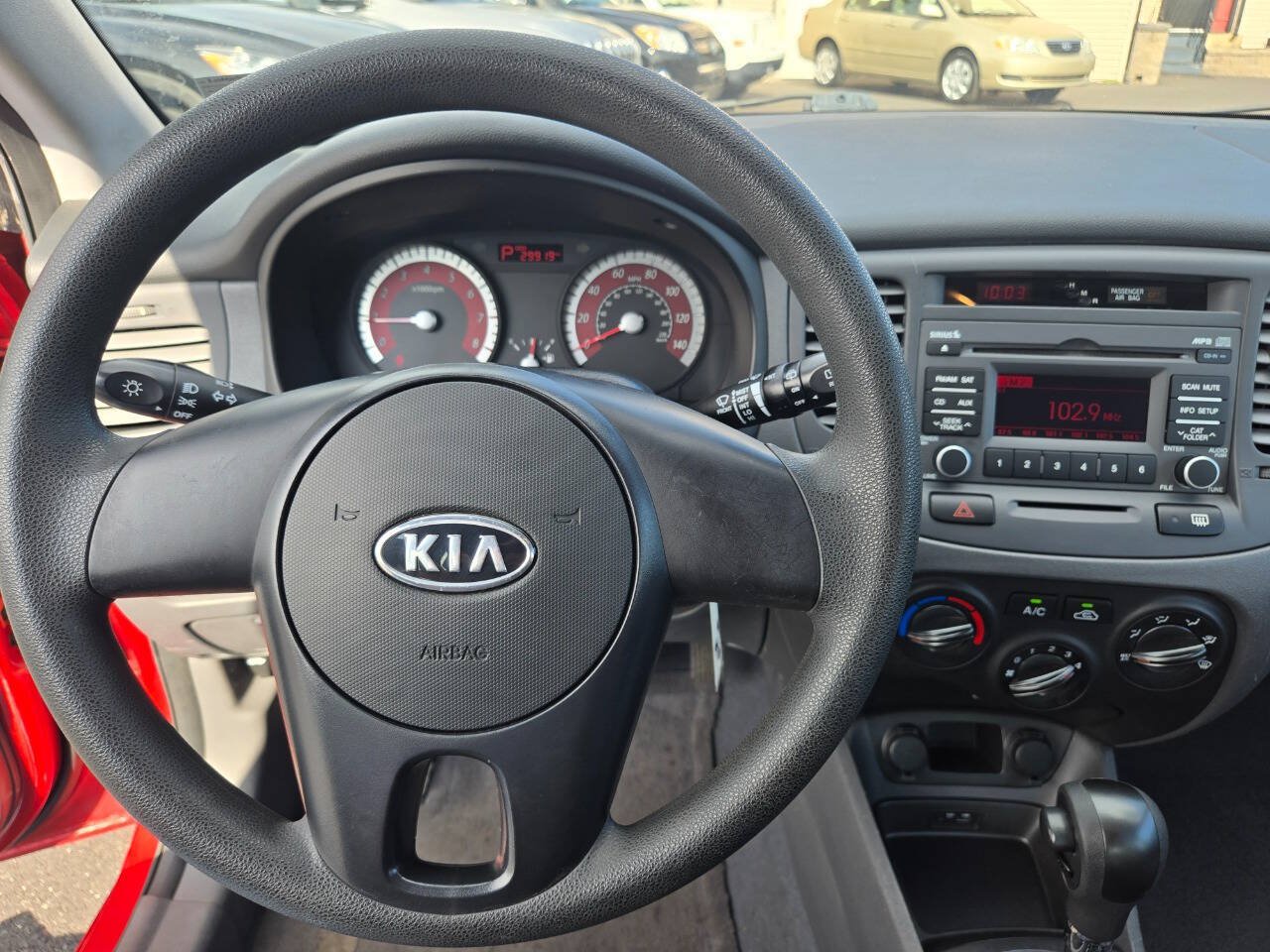 Used 2010 Kia Rio5 FWD image 17