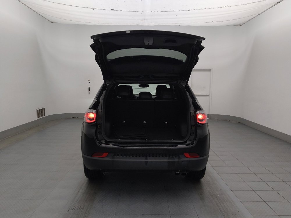Used 2022 Jeep Compass Latitude FWD image 29