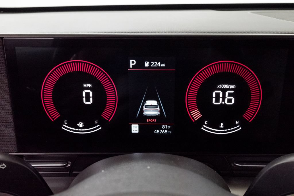 Used 2025 Hyundai Kona SEL FWD image 14