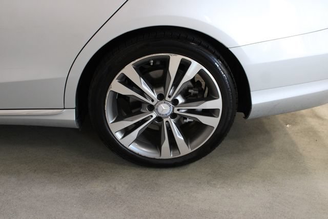 Used 2016 Mercedes-Benz C 300 Sedan image 30