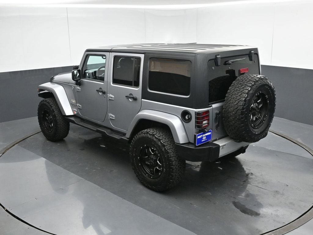 Used 2013 Jeep Wrangler Unlimited Sahara w/ Dual Top Group image 50