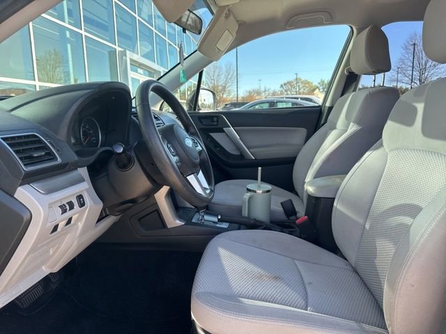 Used 2017 Subaru Forester 2.5i w/ Alloy Wheel Package image 15
