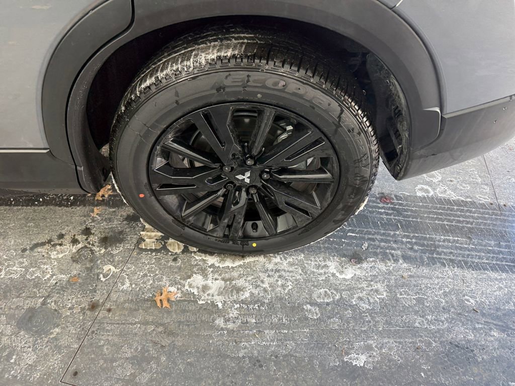 New 2026 Mitsubishi Eclipse Cross Black Edition image 35