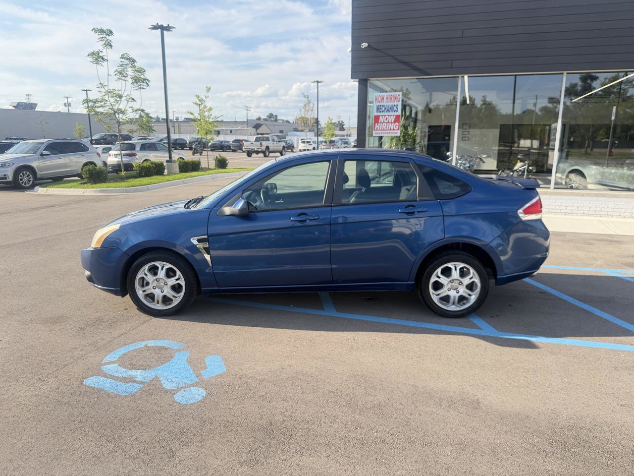 Used 2008 Ford Focus SES FWD image 8