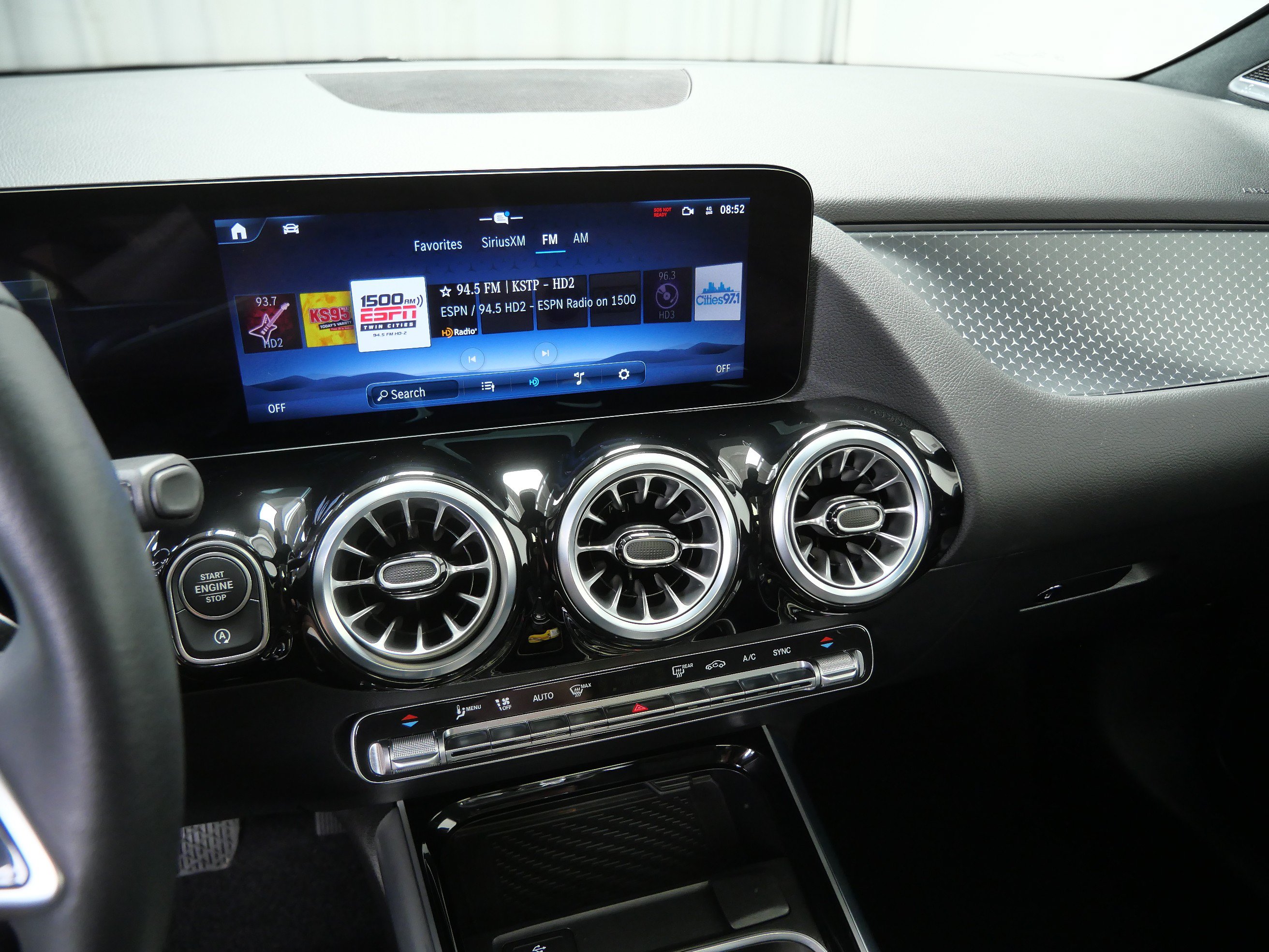 Certified 2025 Mercedes-Benz GLA 250 4MATIC image 19