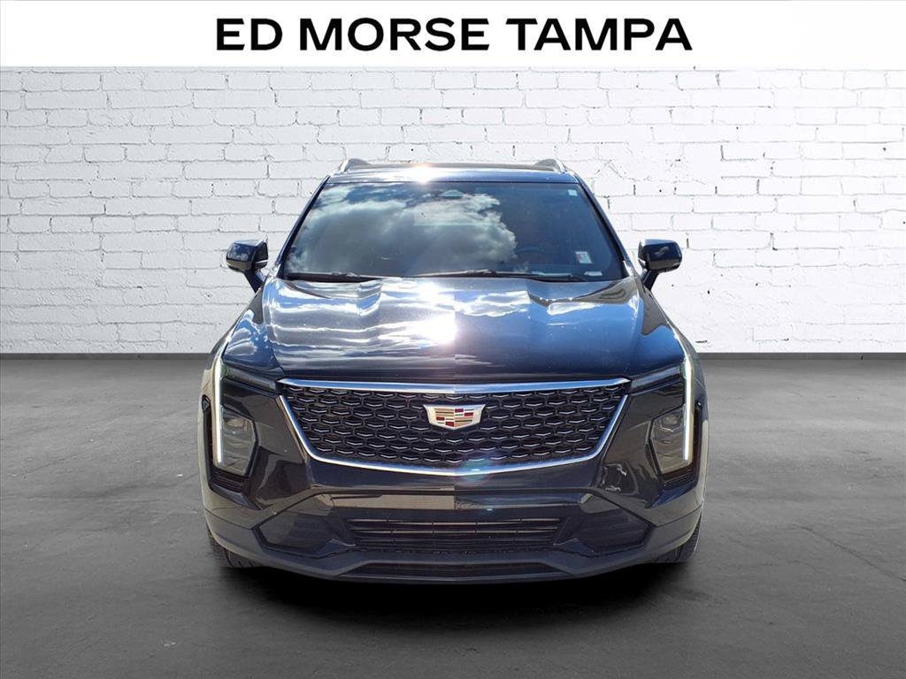 Used 2024 Cadillac XT4 Premium Luxury FWD image 6