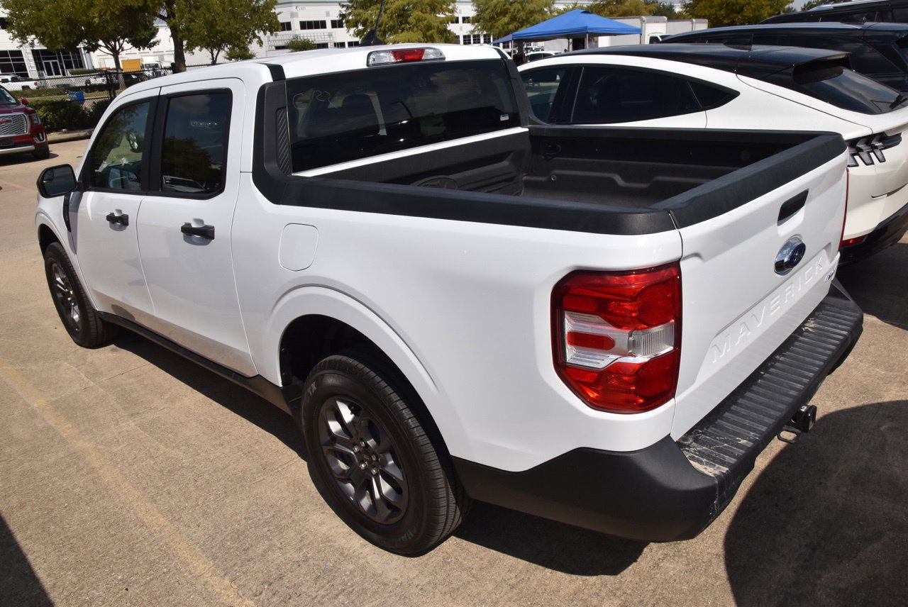 Certified 2024 Ford Maverick XLT w/ Equipment Group 300A Standard AWD/4WD image 6