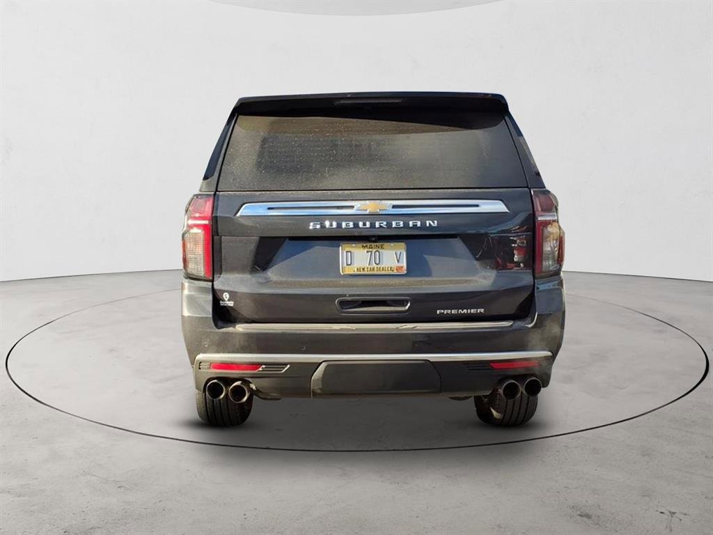 Used 2023 Chevrolet Suburban Premier image 6
