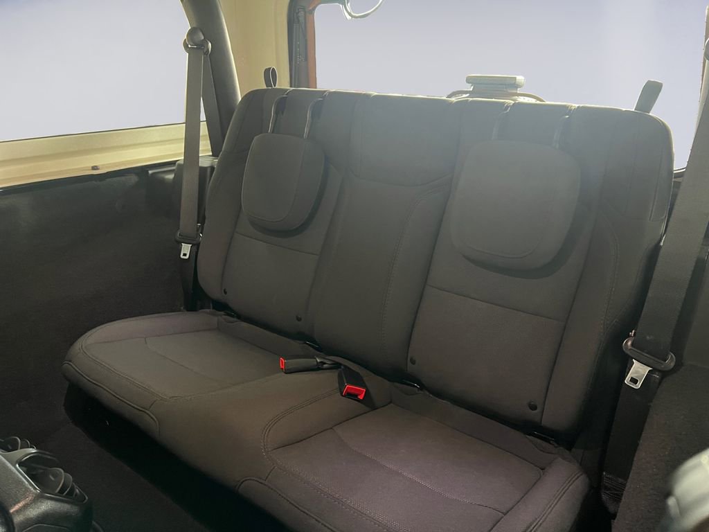 Certified 2021 Jeep Wrangler Sport image 15