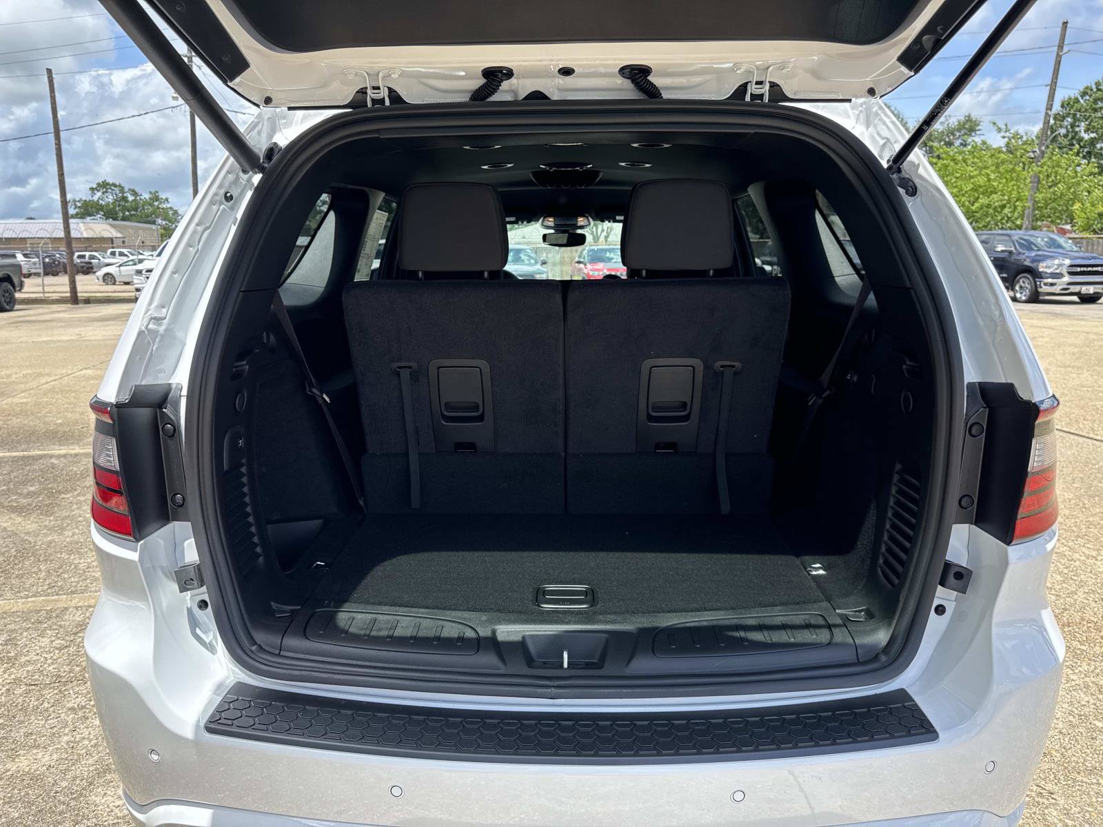 New 2026 Dodge Durango GT w/ Blacktop Package RWD image 6