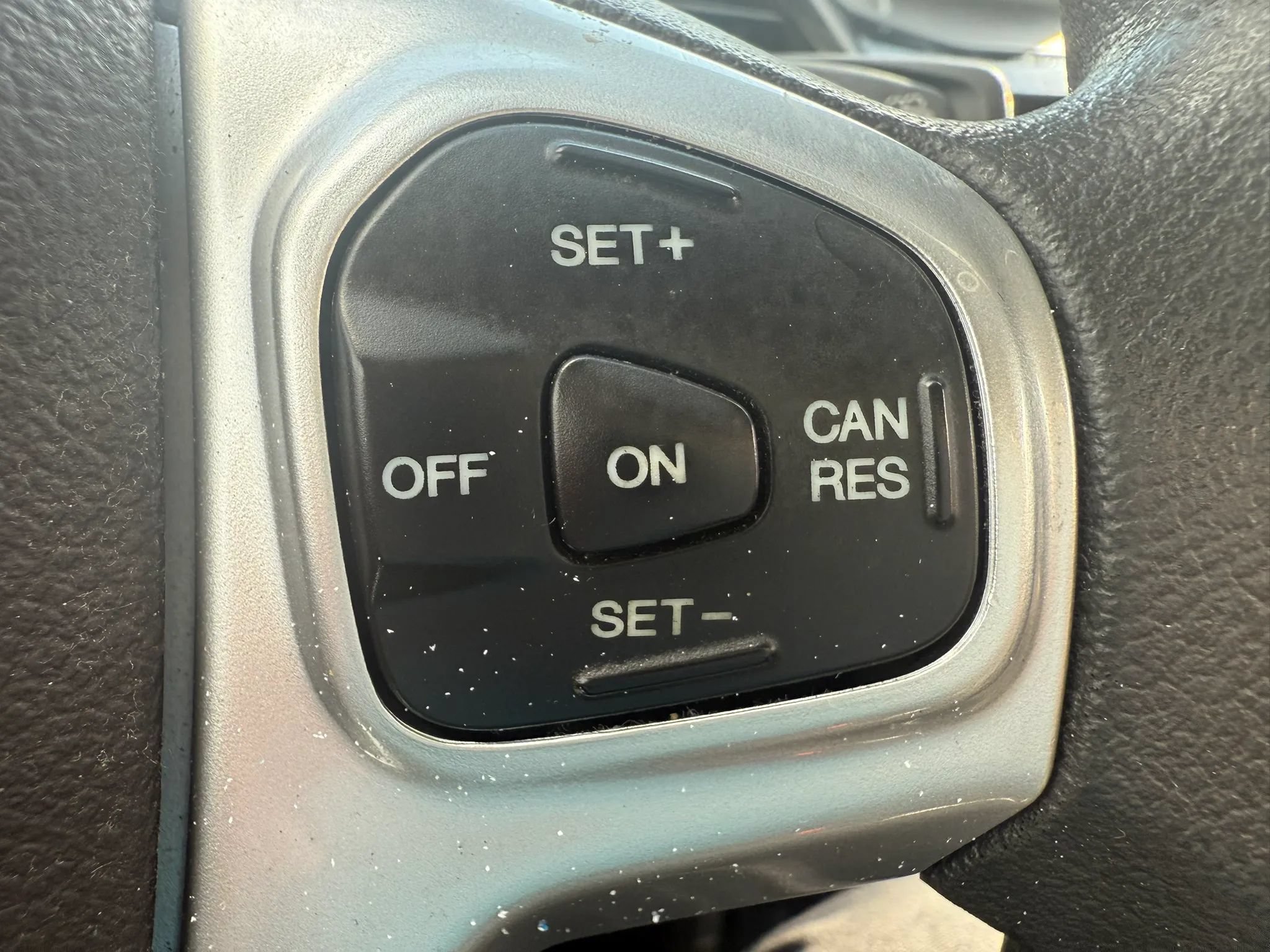 Used 2017 Ford Fiesta SE w/ Equipment Group 201A FWD image 12