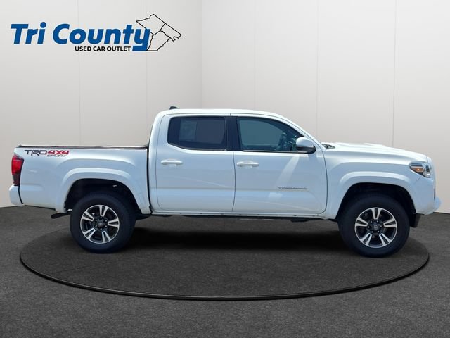 Certified 2019 Toyota Tacoma TRD Sport AWD/4WD image 9