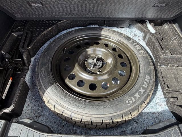 Used 2024 Ford Escape Platinum image 13