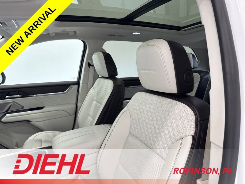 Used 2024 GMC Acadia Denali w/ Super Cruise Package image 23