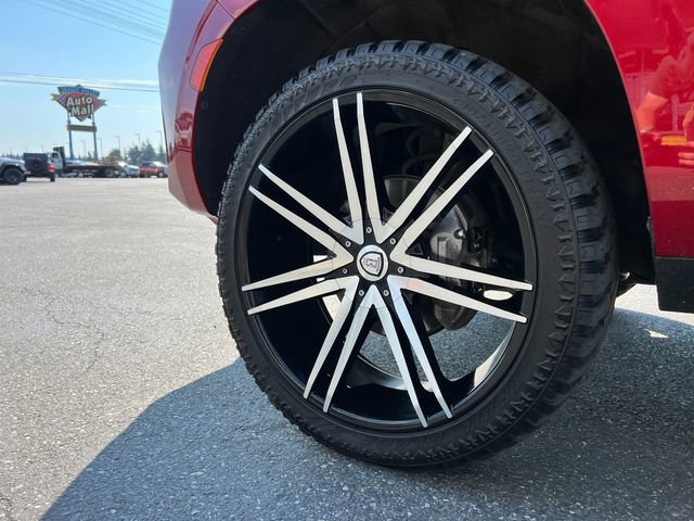 Used 2021 Chevrolet Tahoe Z71 w/ Rear Media and Nav Package image 25