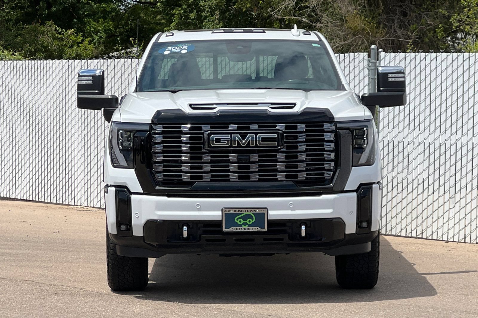 Used 2025 GMC Sierra 2500 Denali Ultimate AWD/4WD image 6