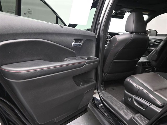 Used 2022 Honda Pilot Black Edition image 15