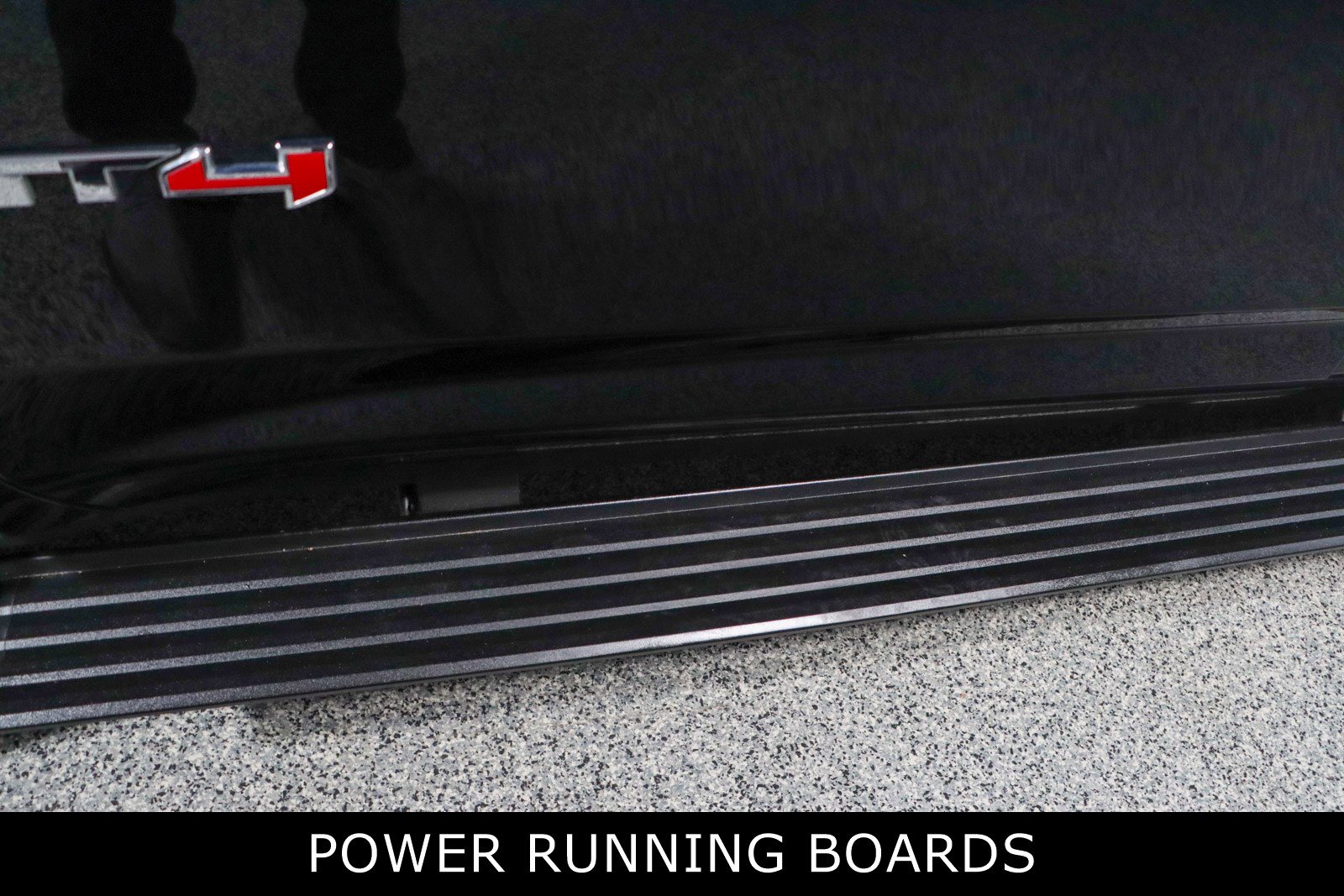 Used 2024 GMC Yukon AT4 w/ Max Trailering Package image 12