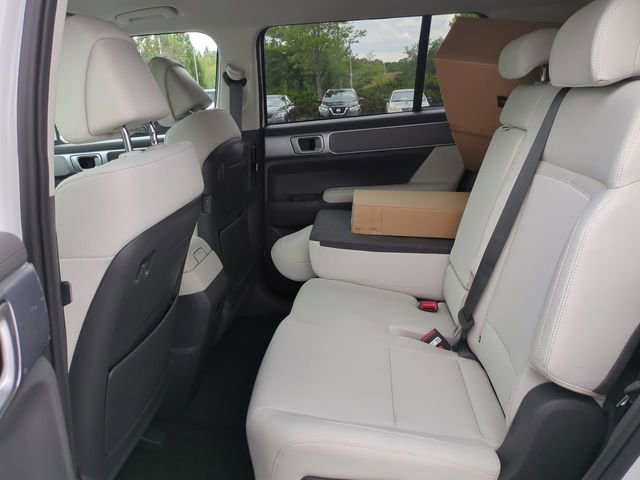 New 2026 Hyundai Santa Fe SE image 12