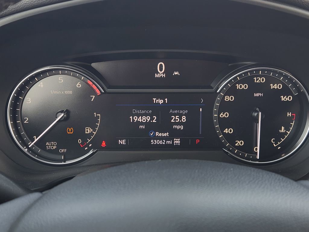 Used 2023 Cadillac XT4 Premium Luxury image 16