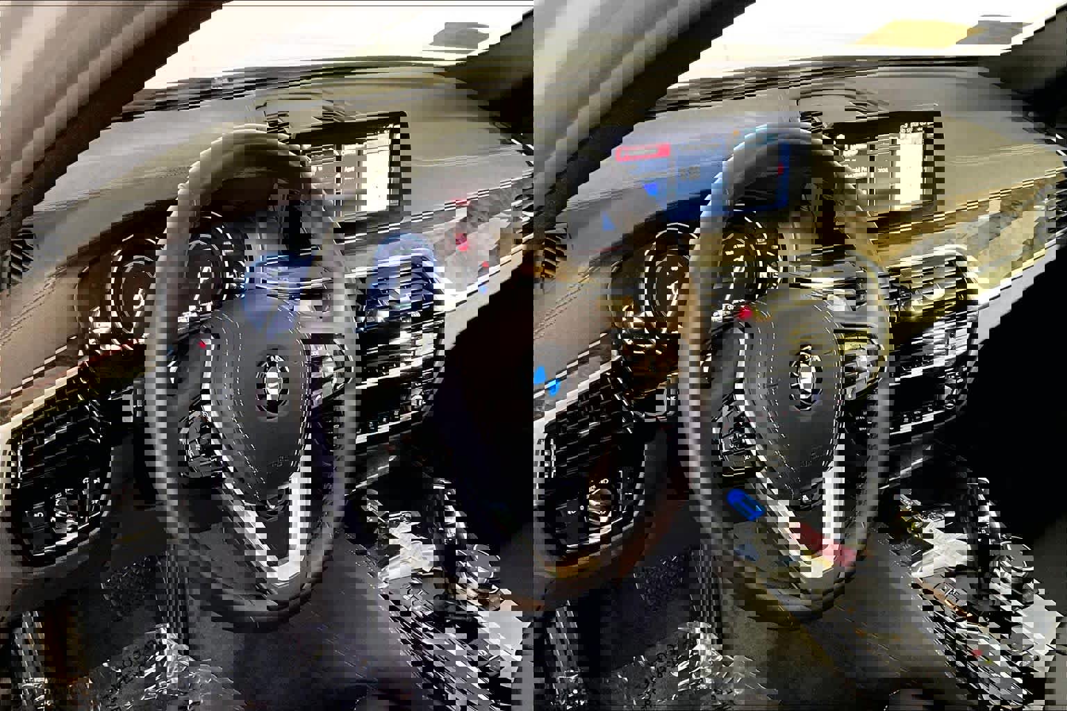 Used 2018 BMW 540i xDrive image 18