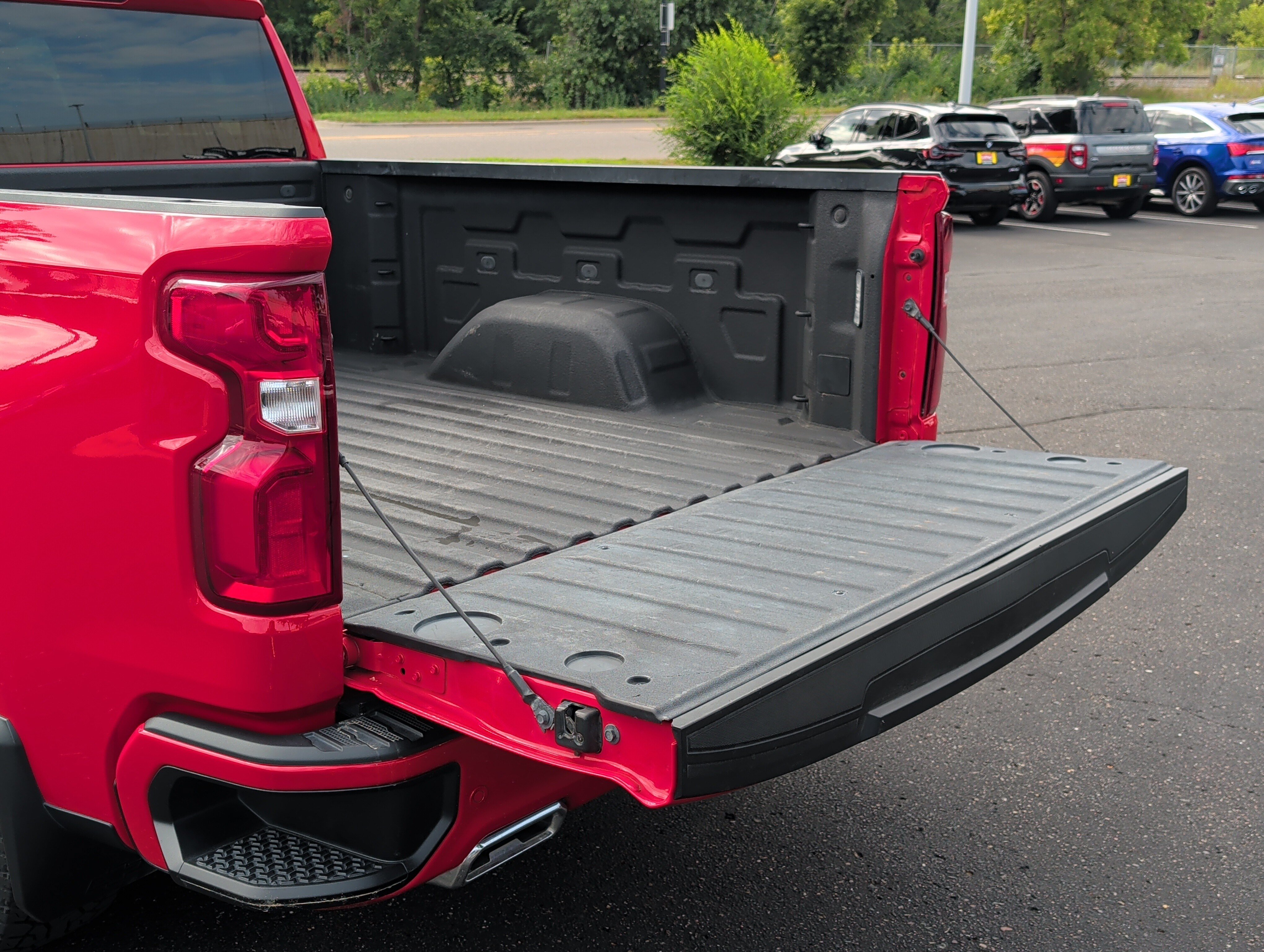 Used 2022 Chevrolet Silverado 1500 RST AWD/4WD image 19
