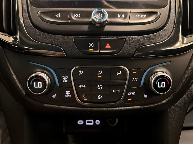 Used 2022 Chevrolet Equinox RS w/ Infotainment Package AWD/4WD image 25
